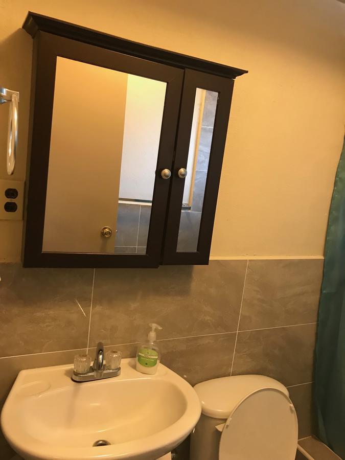 1 Bedroom / 1 Bath . Private Apt. Free Wifi, Interent & Parking Sinajana Экстерьер фото