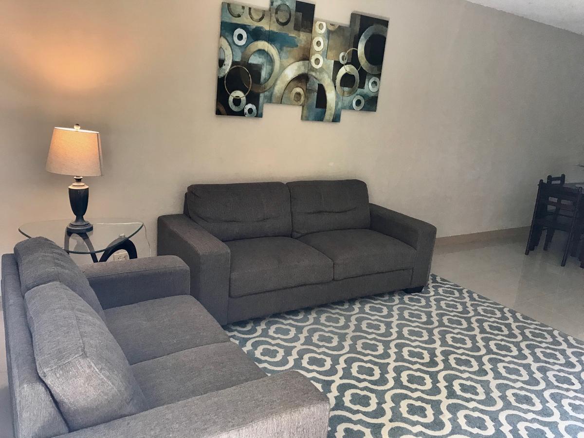 1 Bedroom / 1 Bath . Private Apt. Free Wifi, Interent & Parking Sinajana Экстерьер фото